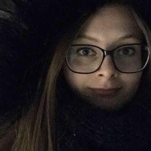 Meet your Posher, Alexandra